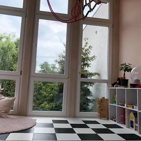 Stilvolle, Helle Altbauwohnung Am Schloss *