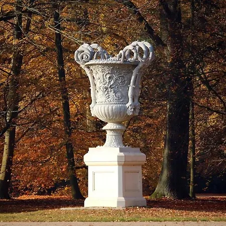 Apartman Stilvolle, Helle Altbauwohnung Am Schloss *